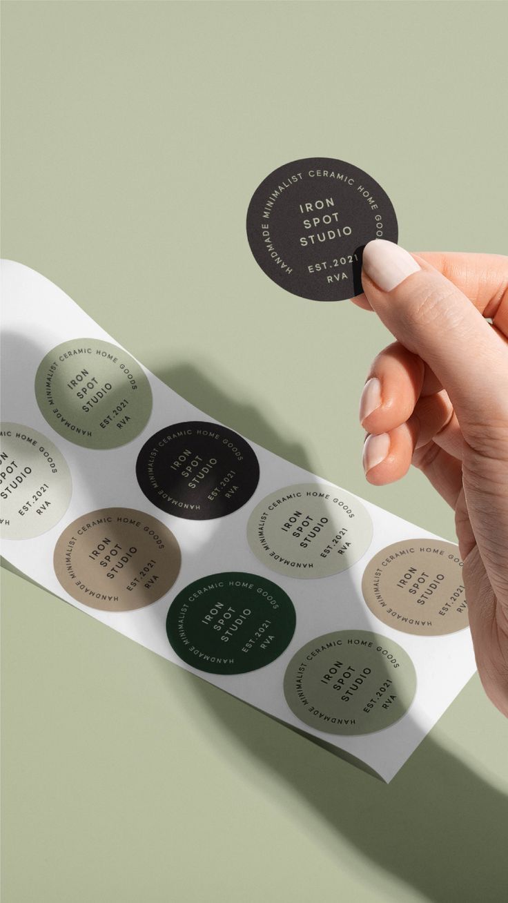 Adhesivos para productos